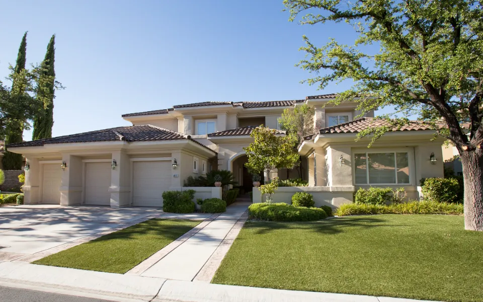 Sell your home - look in for a listing agent